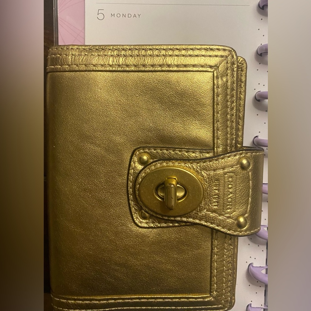 Vintage (2008) Coach Mini Leather Turnlock Agenda in Gold | Viral on TikTok